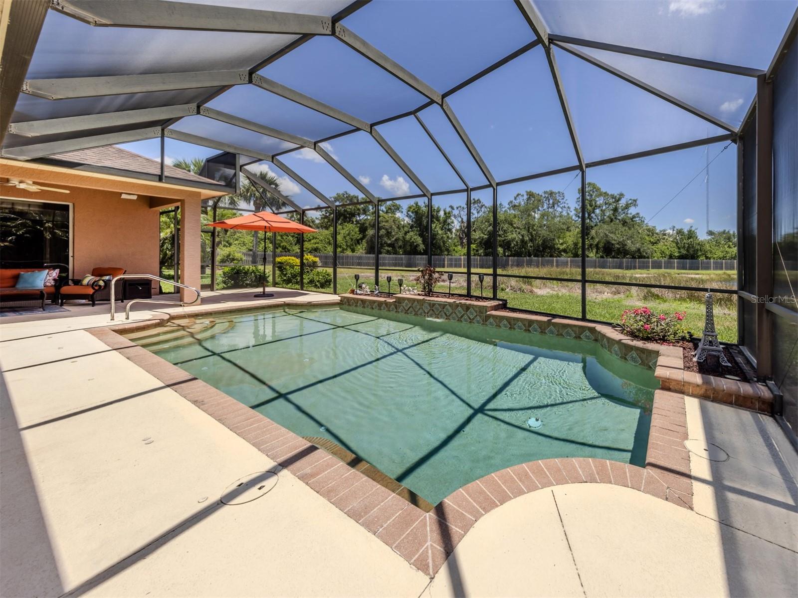 BLUE HERON POND - Residential