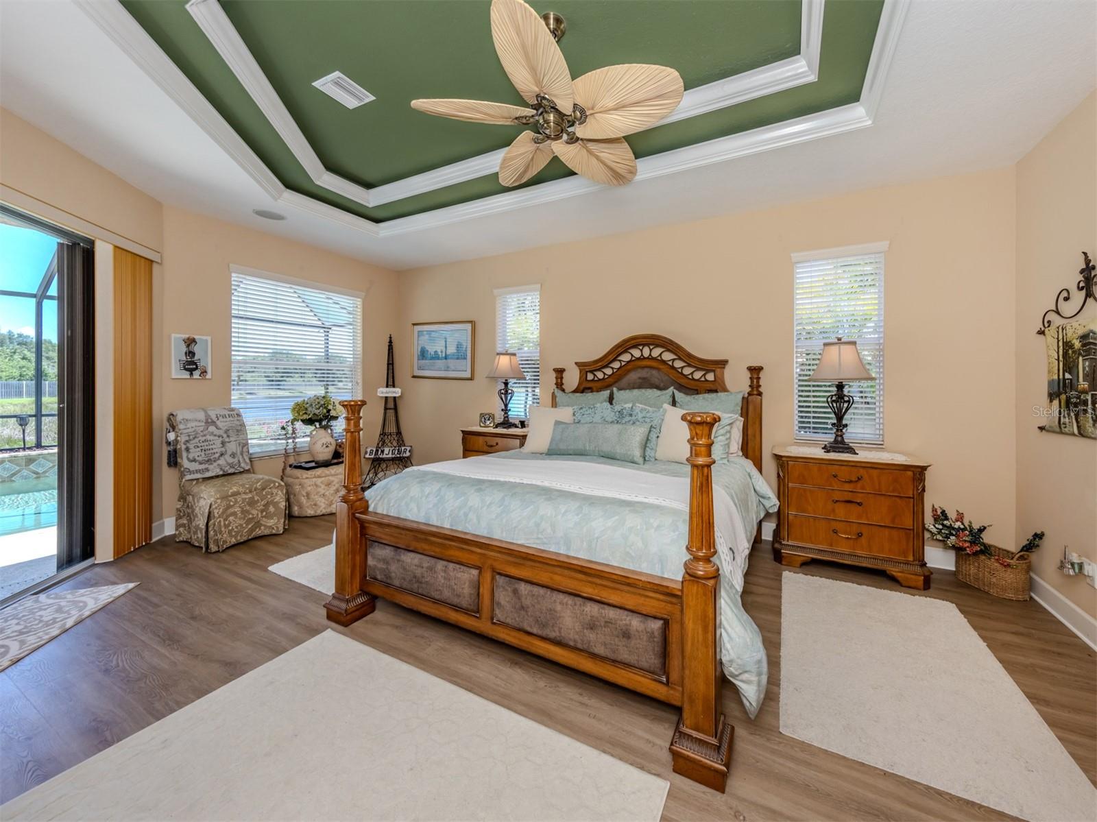 BLUE HERON POND - Residential