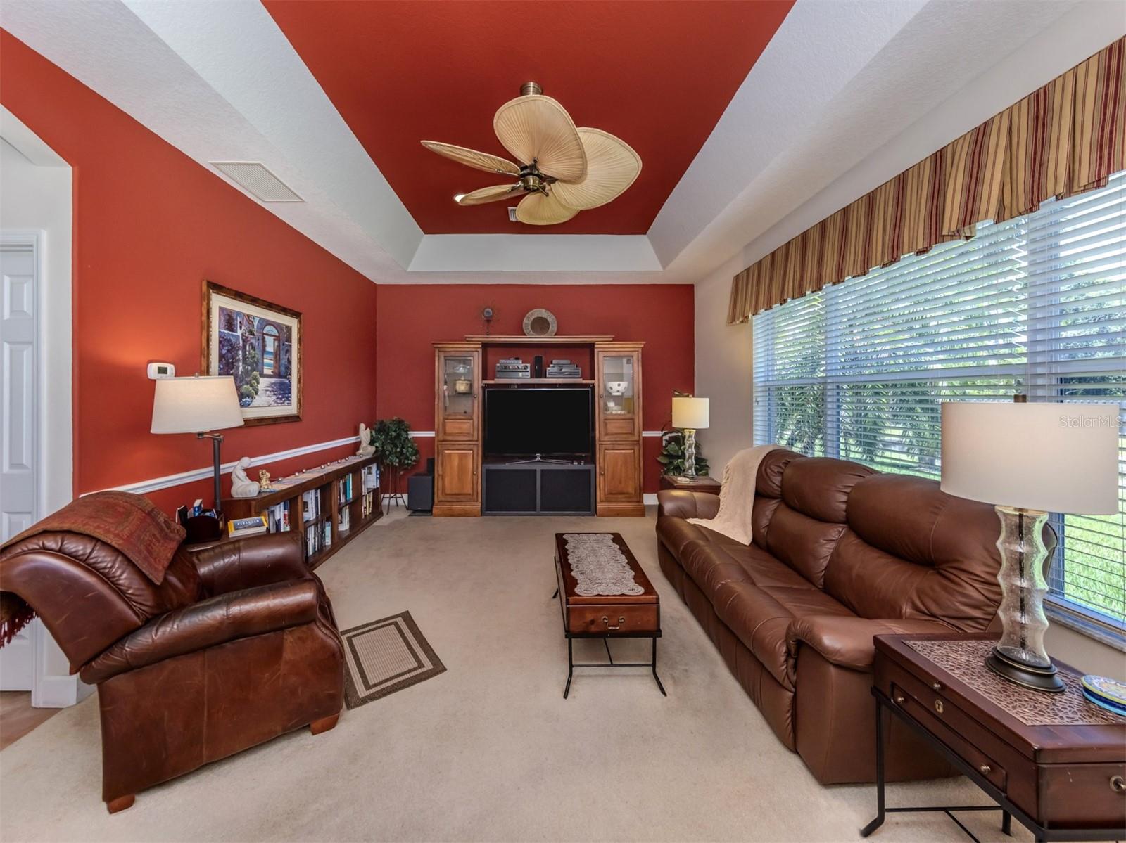 BLUE HERON POND - Residential