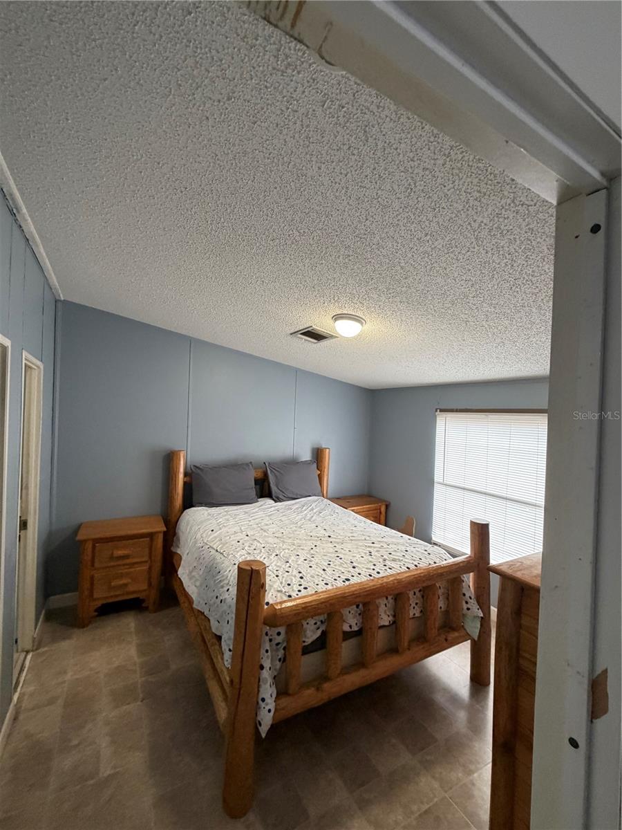 SILVER SPGS ACRES - Residential