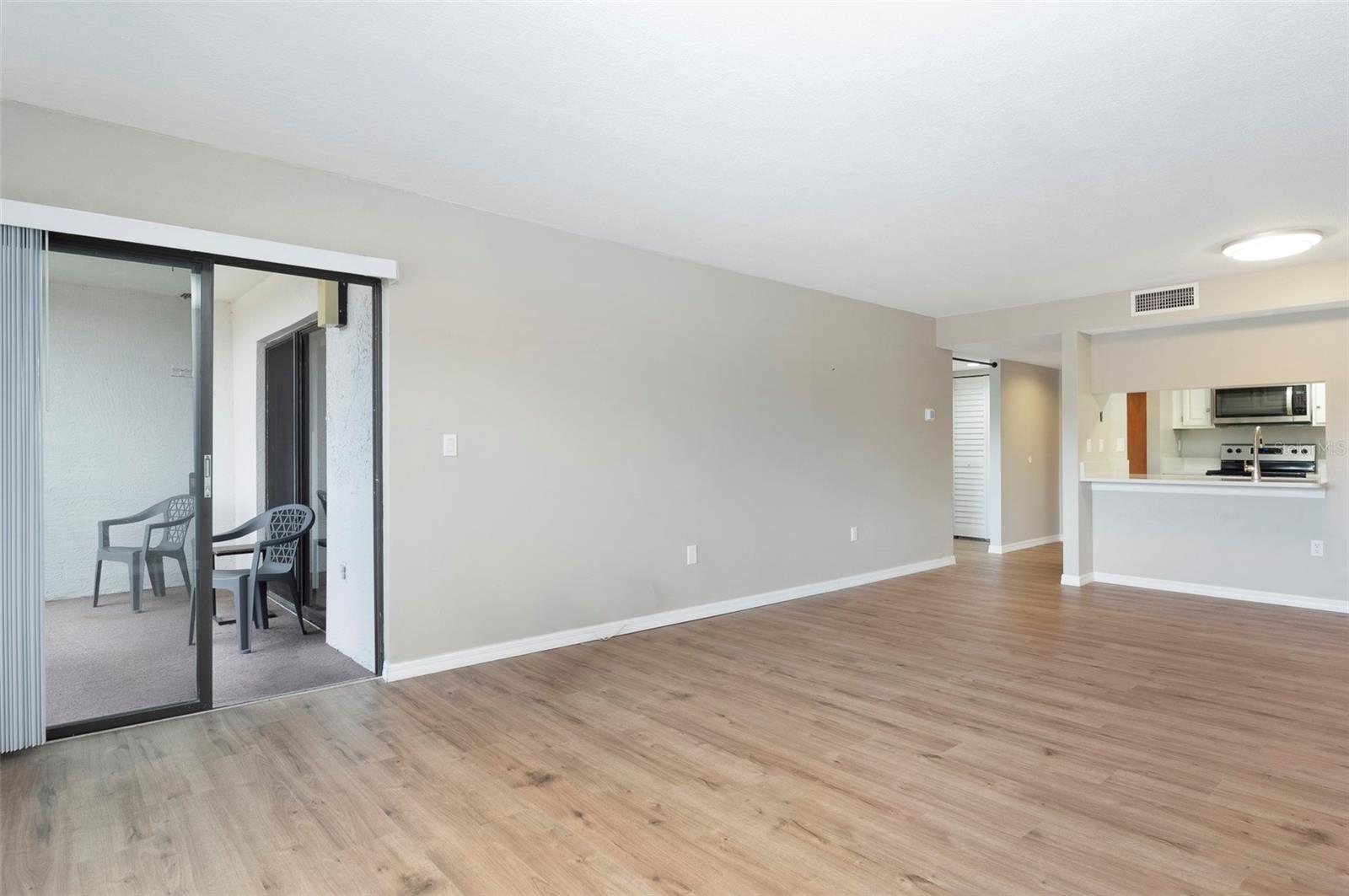 INVERNESS CONDO - Residential