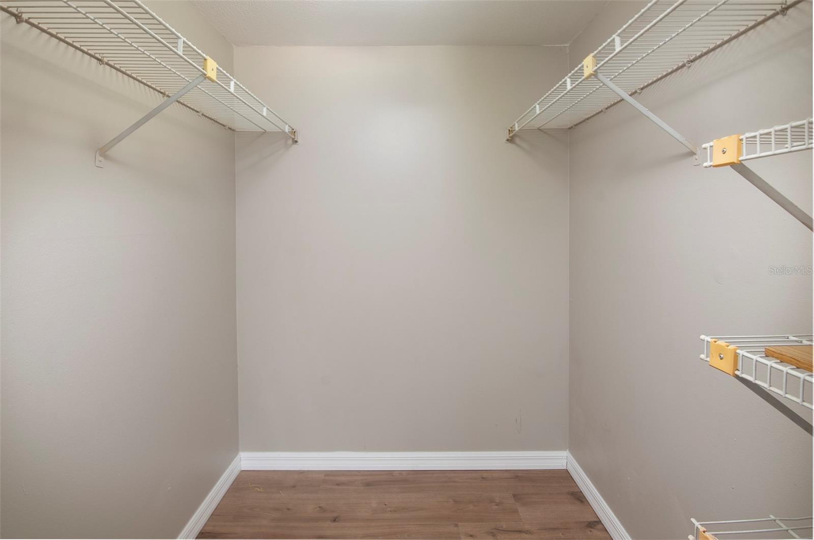 INVERNESS CONDO - Residential
