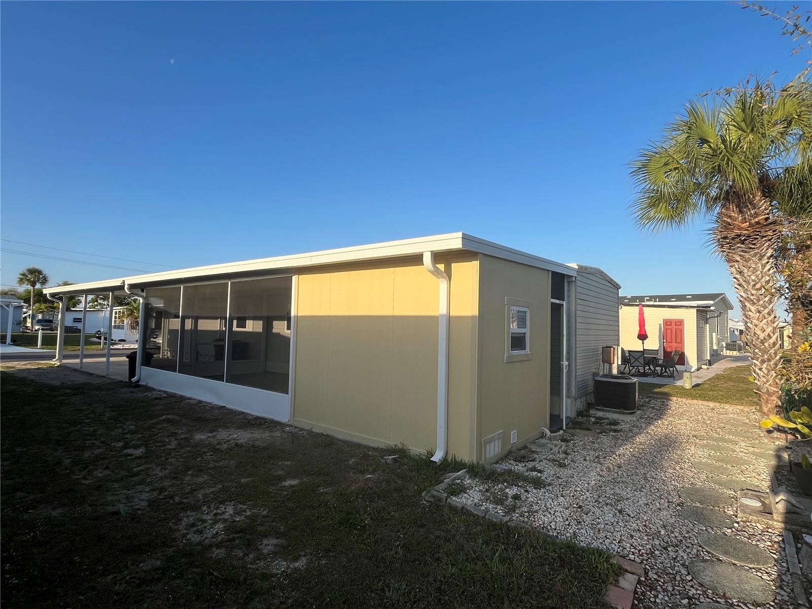 VENICE ISLE - Residential