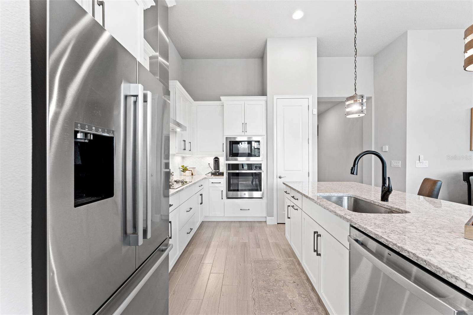 MOSAIC PH 2 - Residential