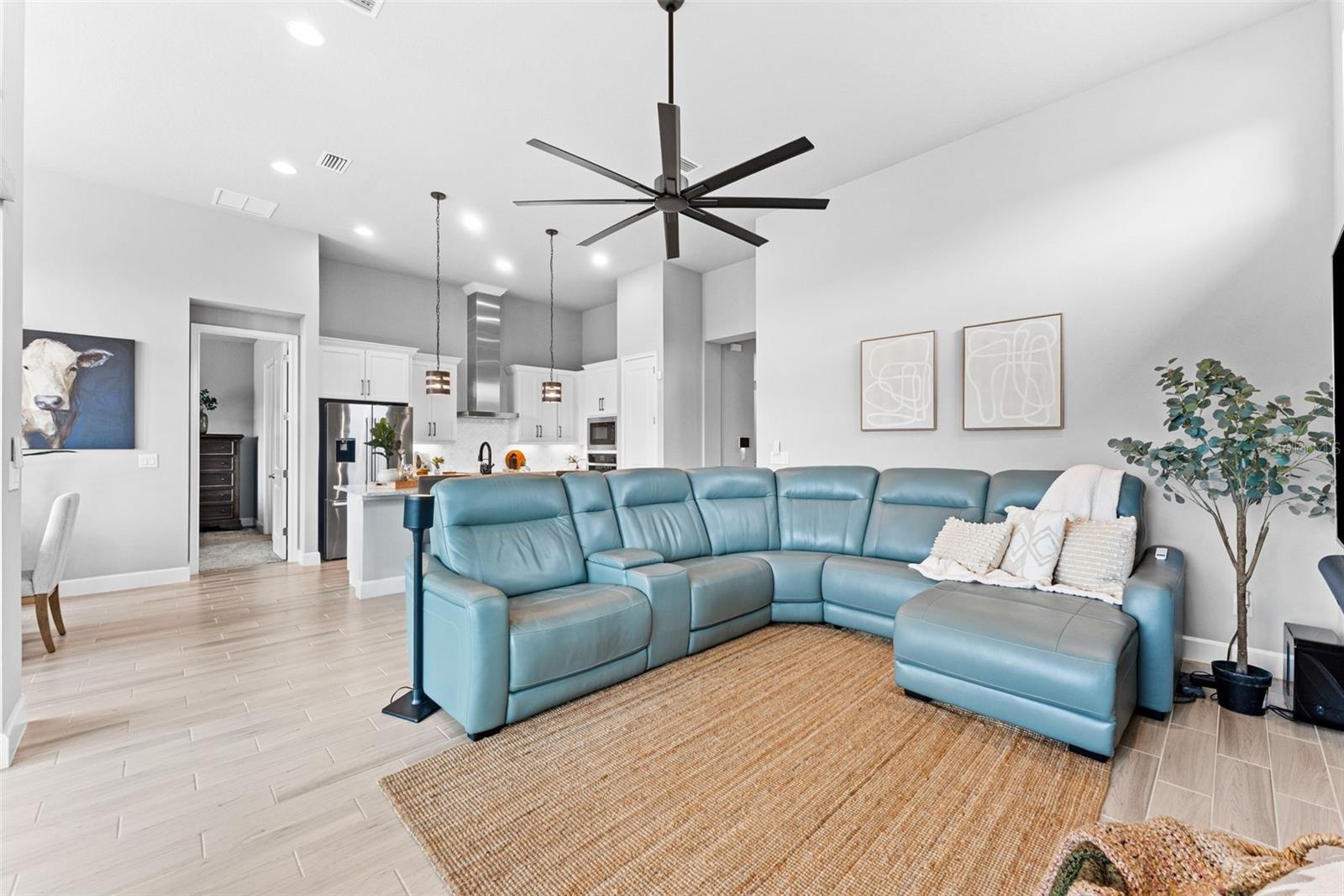 MOSAIC PH 2 - Residential