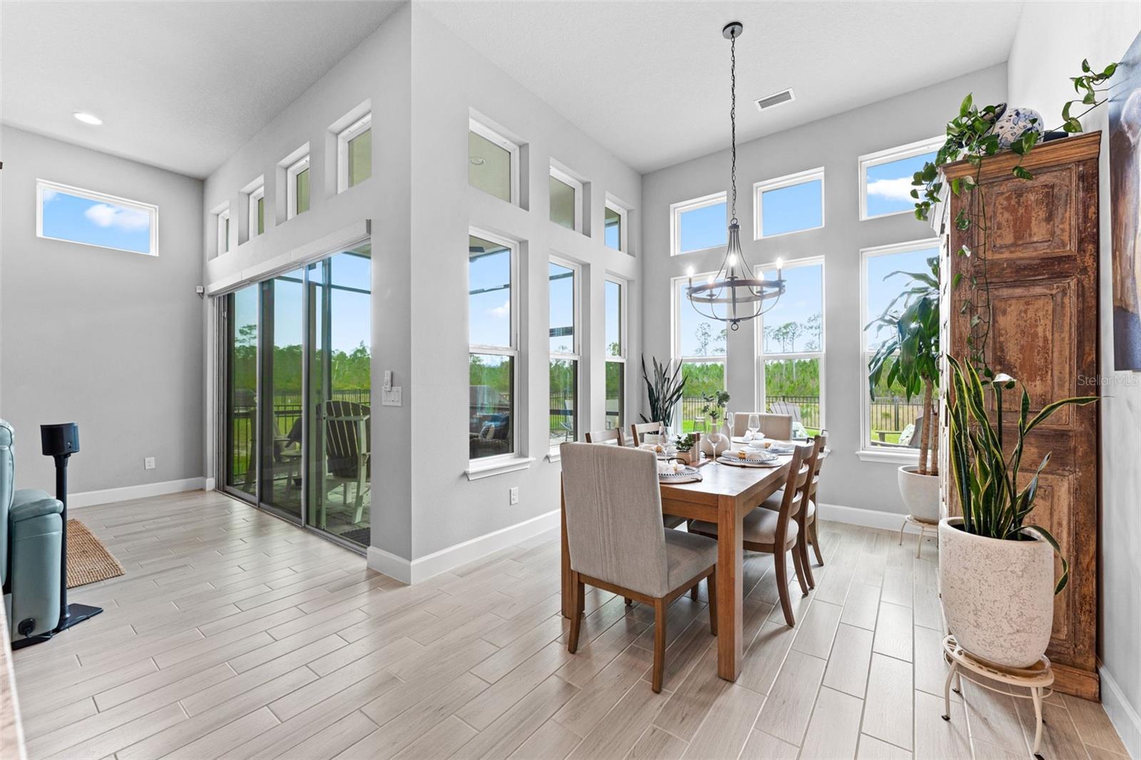 MOSAIC PH 2 - Residential