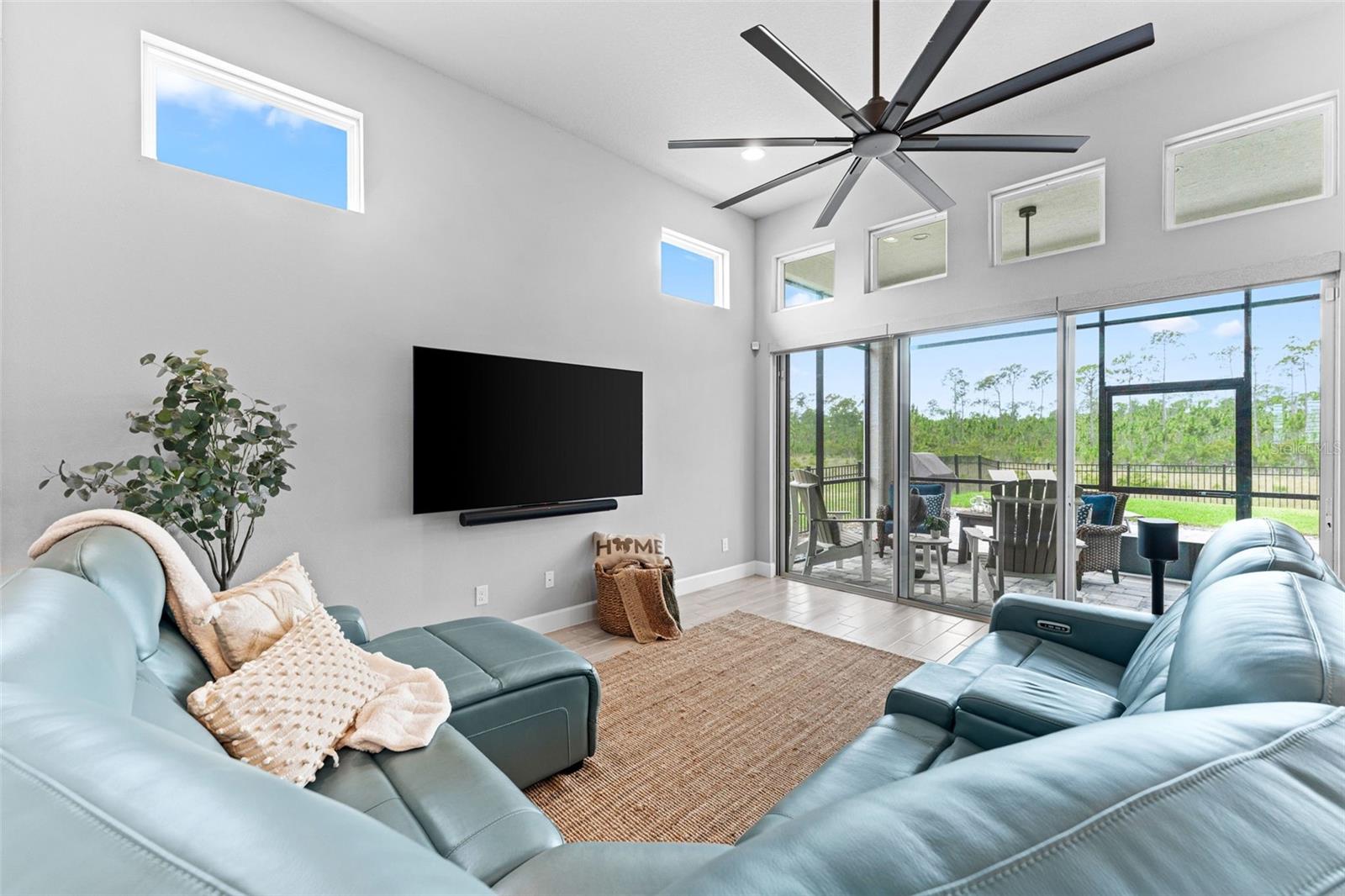 MOSAIC PH 2 - Residential