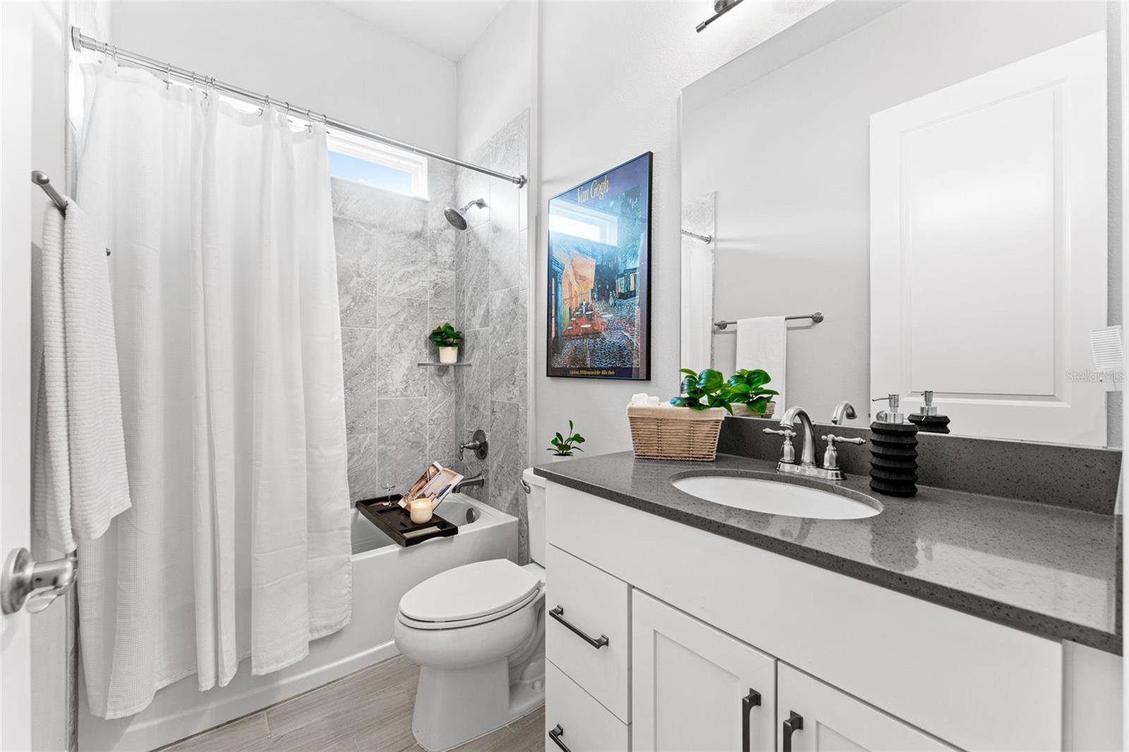 MOSAIC PH 2 - Residential