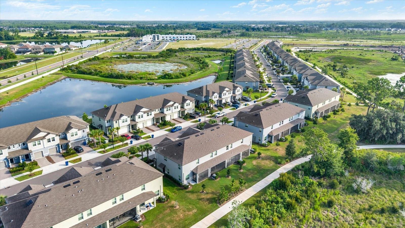 CONNERTON VILLAGE 3 TWNHMS - Residential