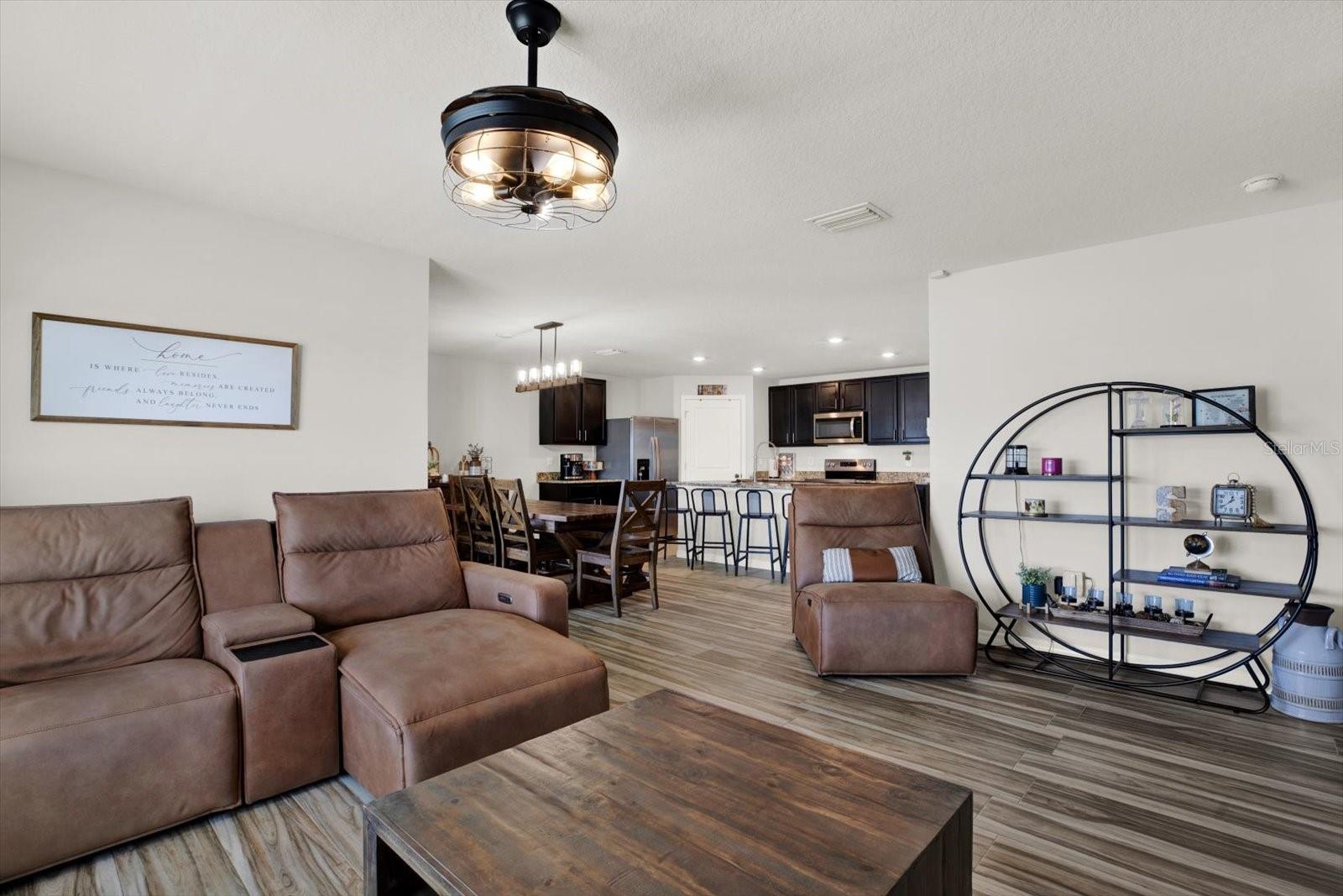 BROOKSIDE - Residential