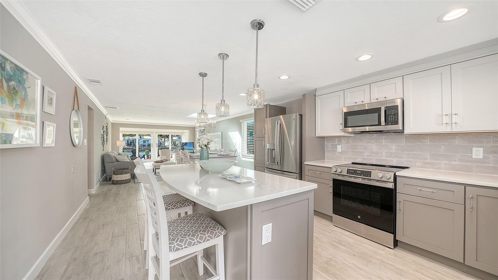 SPANISH MAIN YACHT CLUB CONDO - Residential