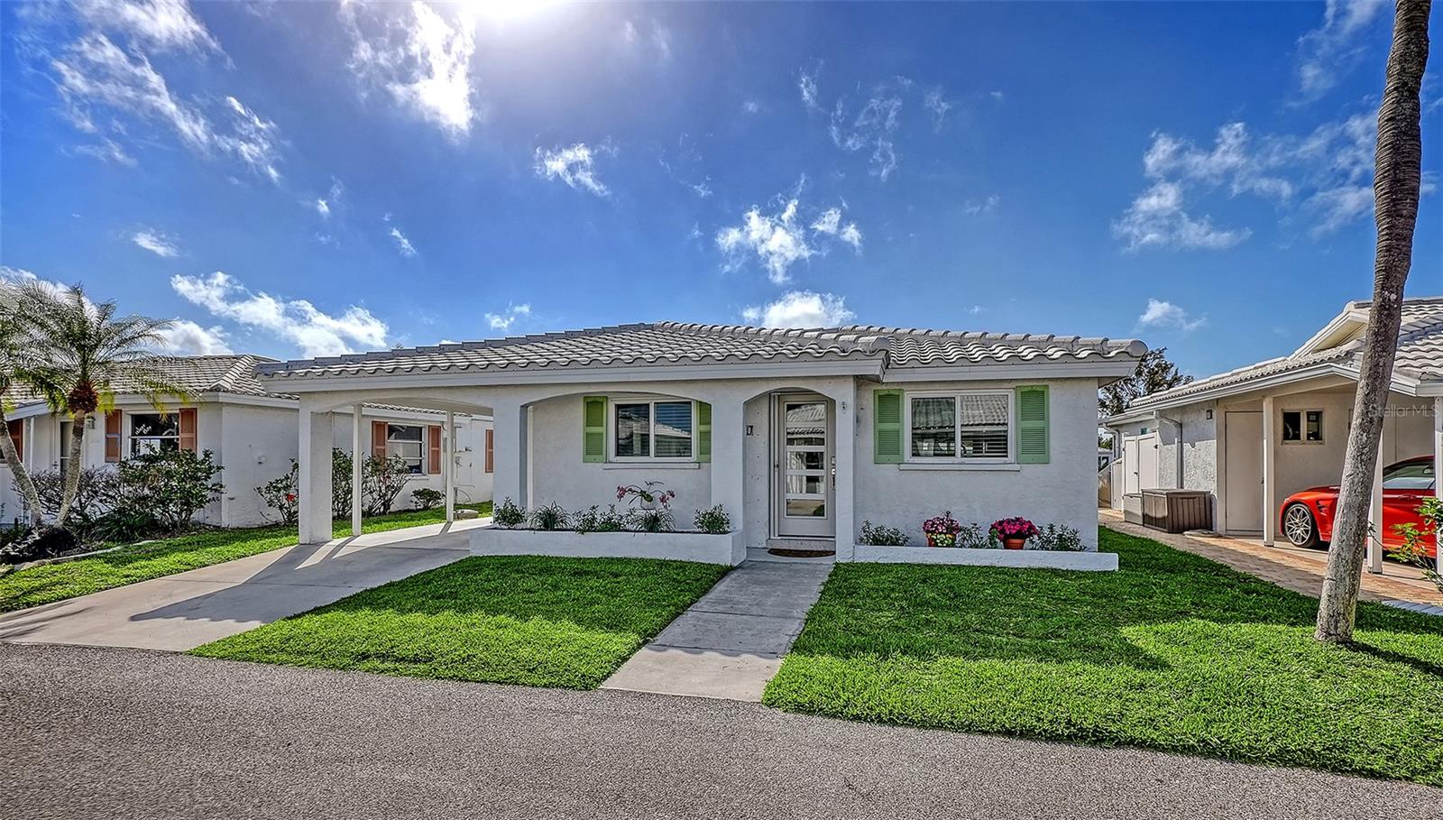 SPANISH MAIN YACHT CLUB CONDO - Residential
