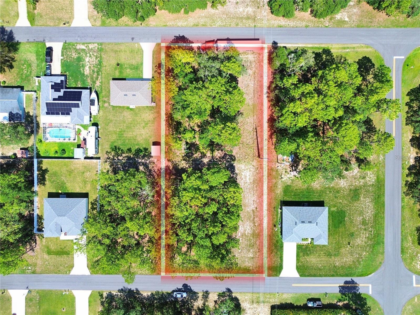MARION OAKS - Land