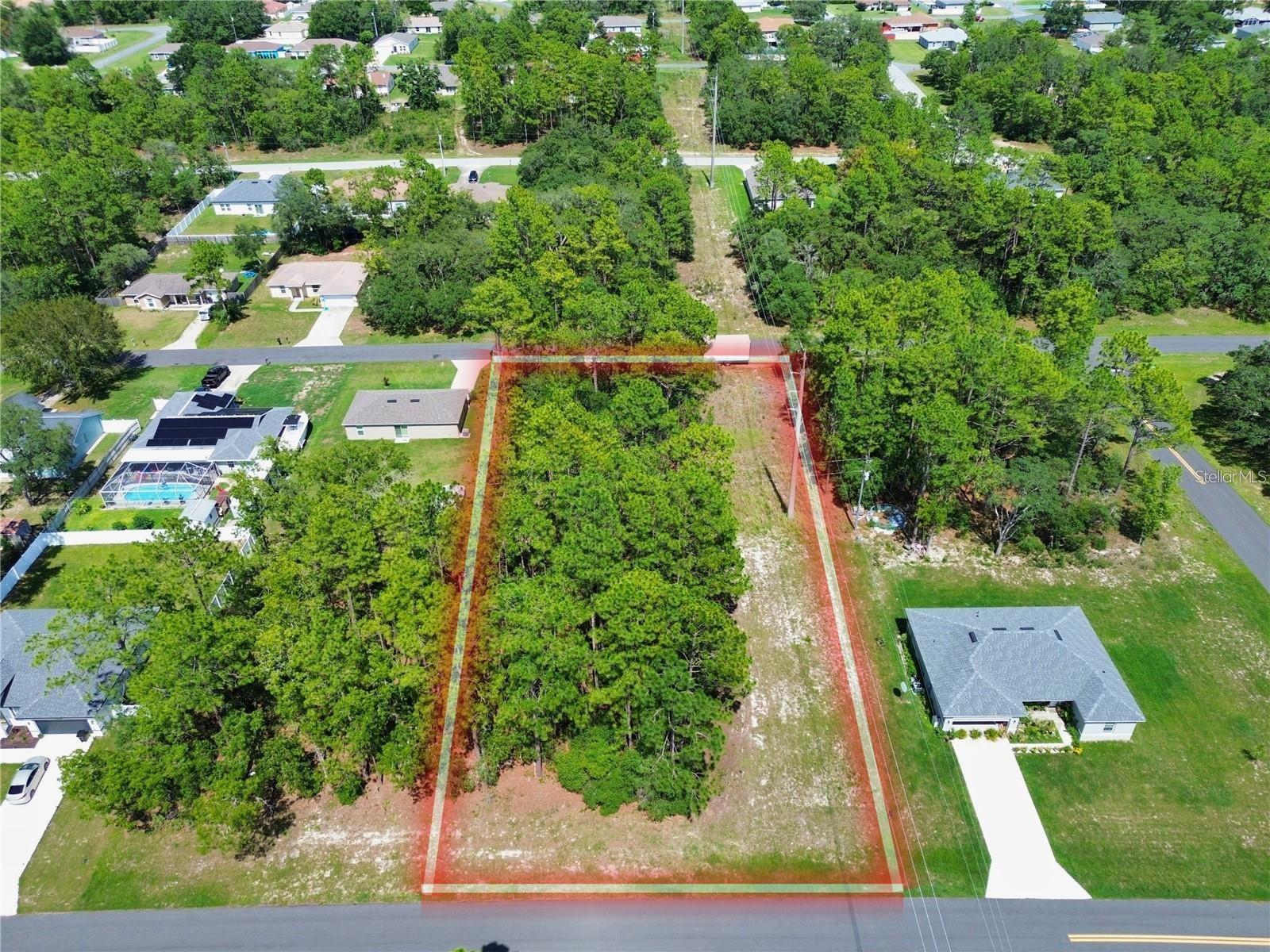 MARION OAKS - Land