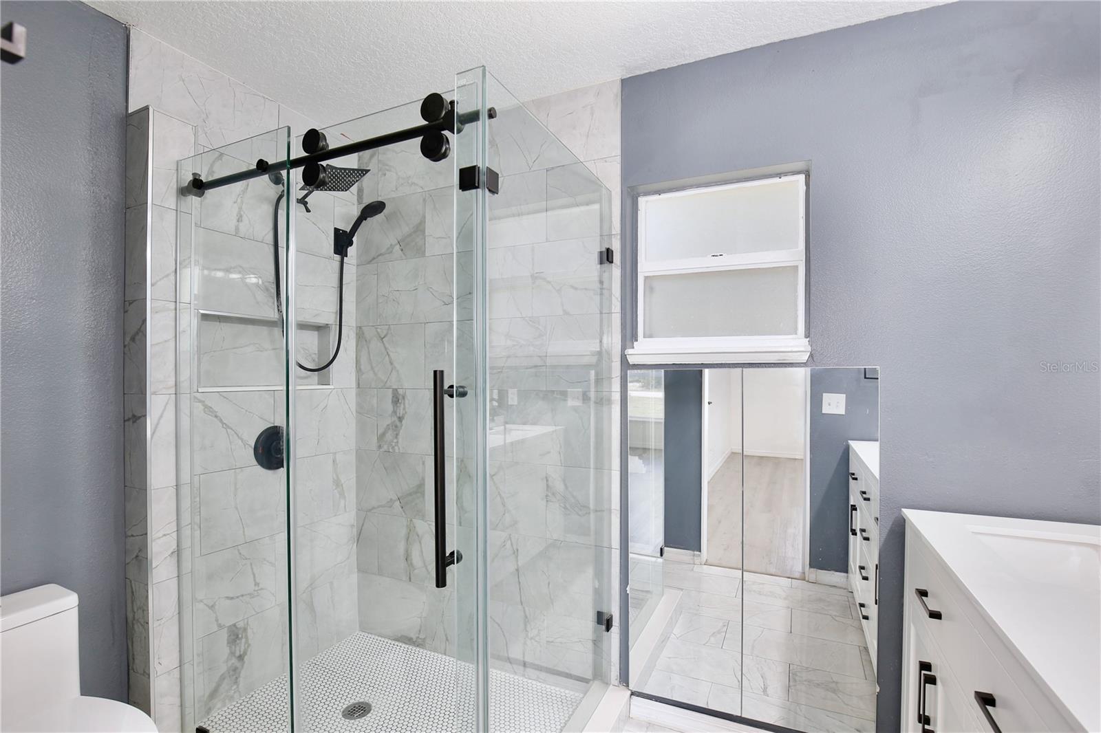 DELTONA LAKES UNIT 43 - Residential Lease