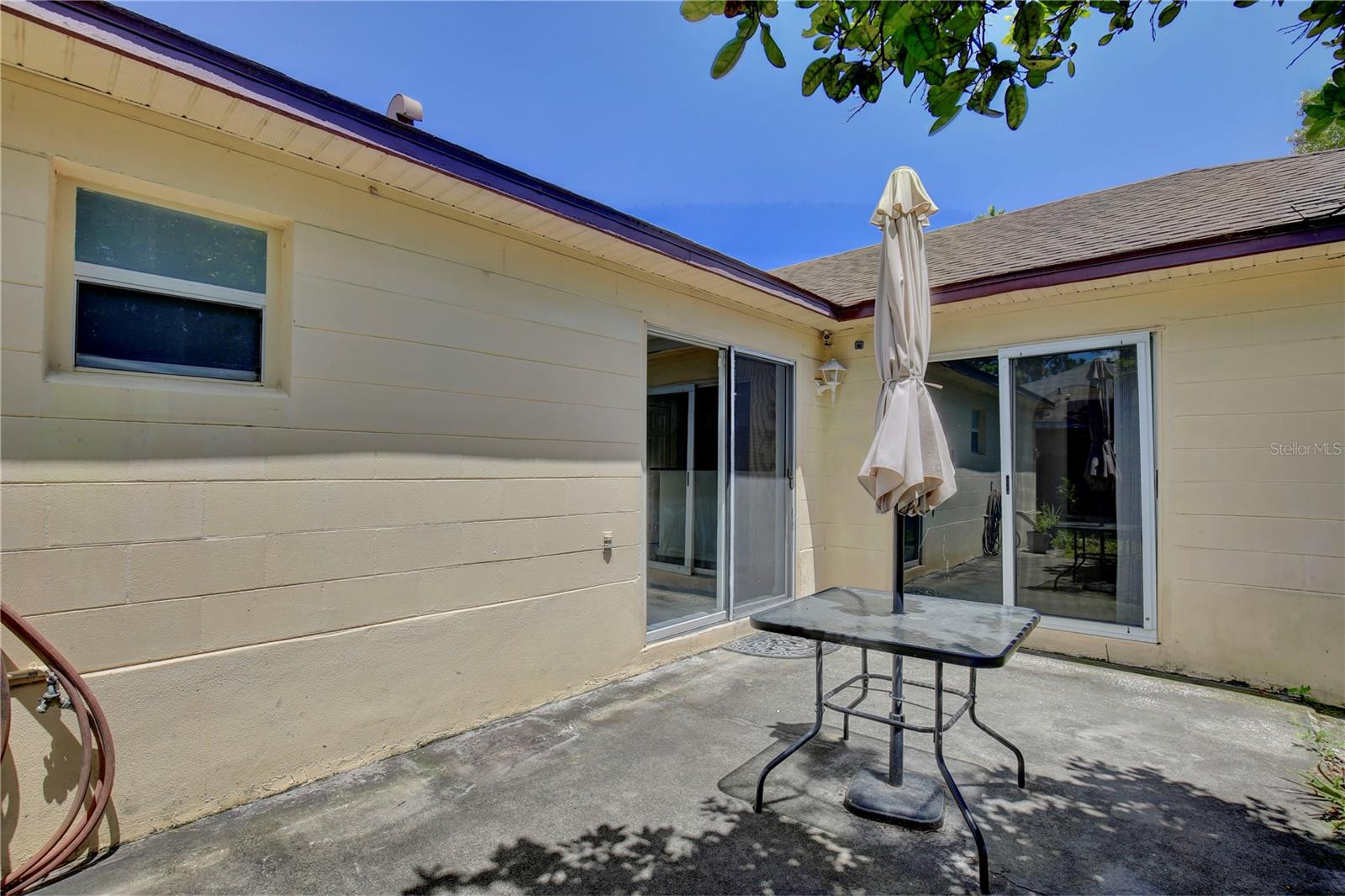 DELTONA LAKES UNIT 43 - Residential Lease