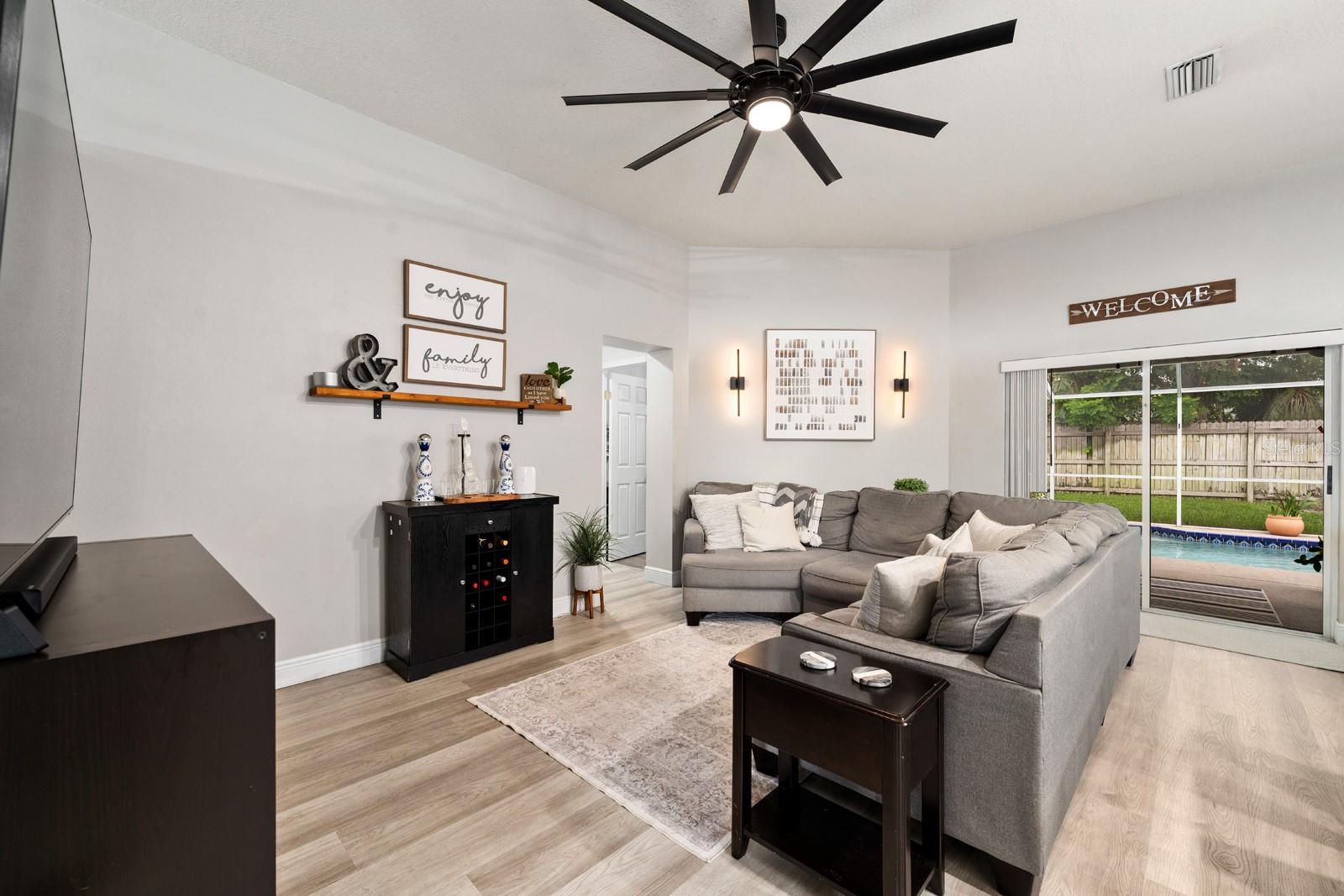 PROVIDENCE LAKES UNIT 111 PHAS - Residential