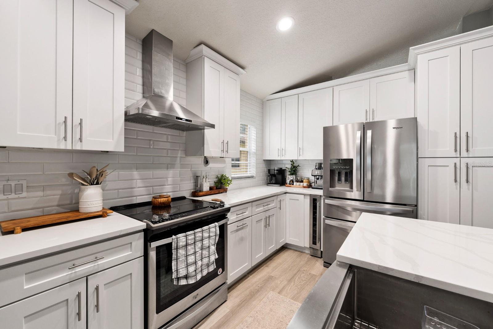 PROVIDENCE LAKES UNIT 111 PHAS - Residential