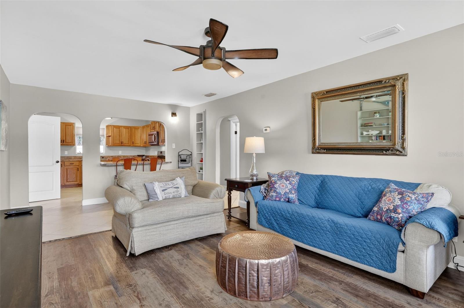 W E HUDSONS SUB - Residential