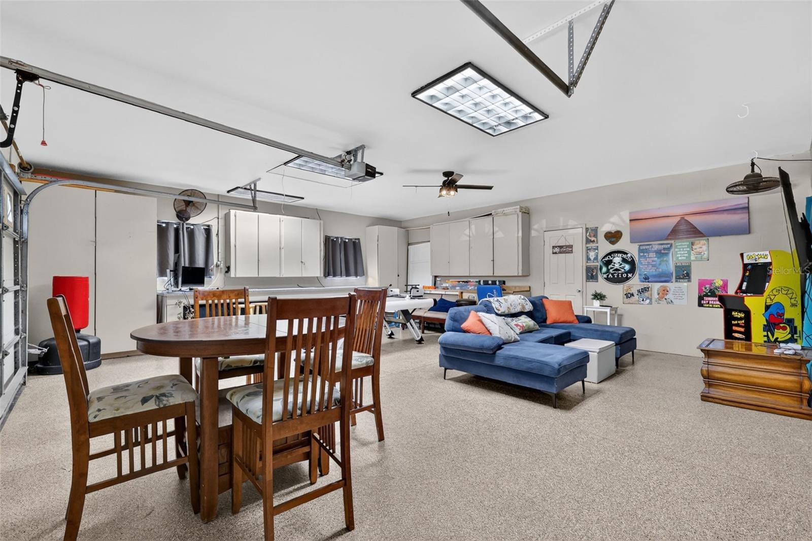 W E HUDSONS SUB - Residential