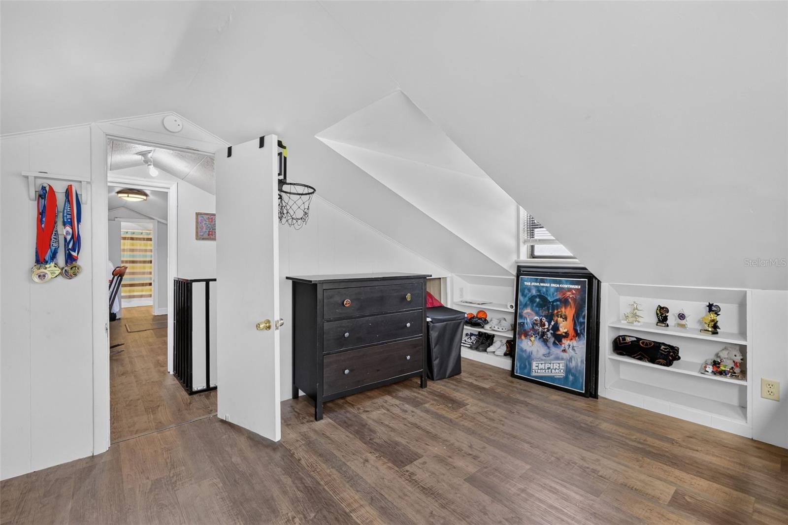 W E HUDSONS SUB - Residential
