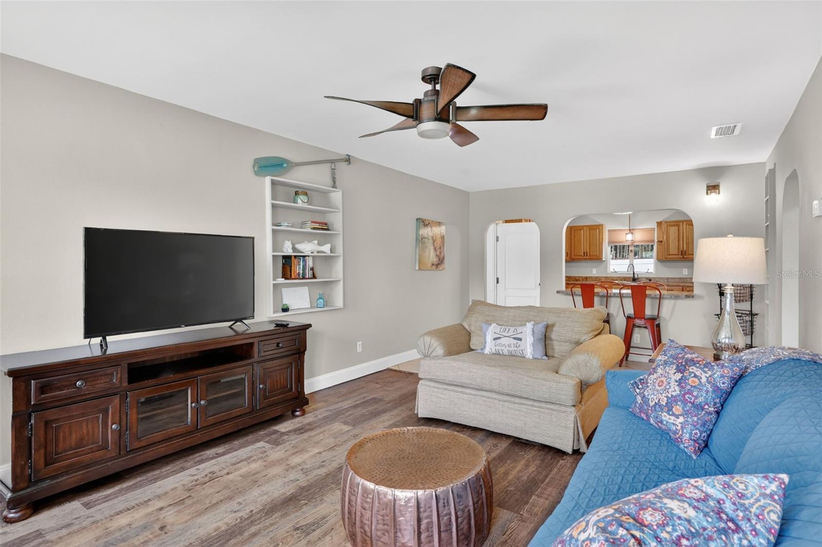 W E HUDSONS SUB - Residential