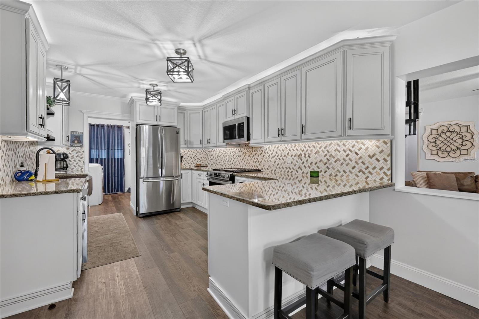 W E HUDSONS SUB - Residential
