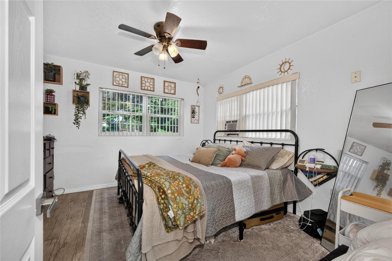LEROY PARK - Residential