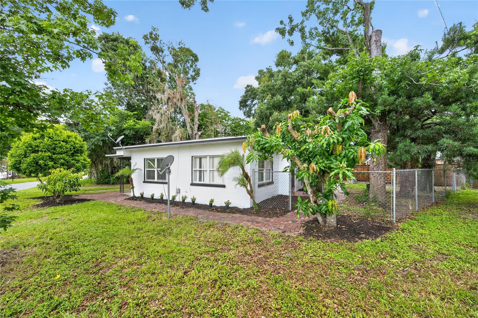 LEROY PARK - Residential