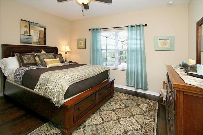 NOTTINGHAM AT LEGENDS - Residential