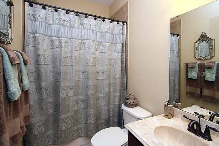 NOTTINGHAM AT LEGENDS - Residential