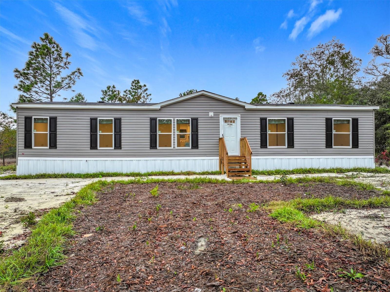 COOPER LAKE MANOR - Residential