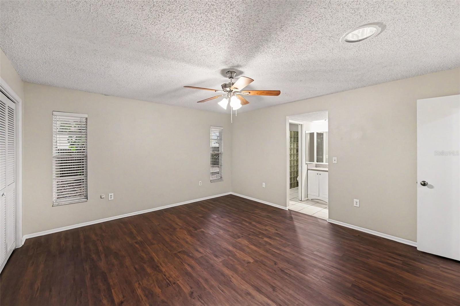 ORANGEPOINTE UNIT II - Residential