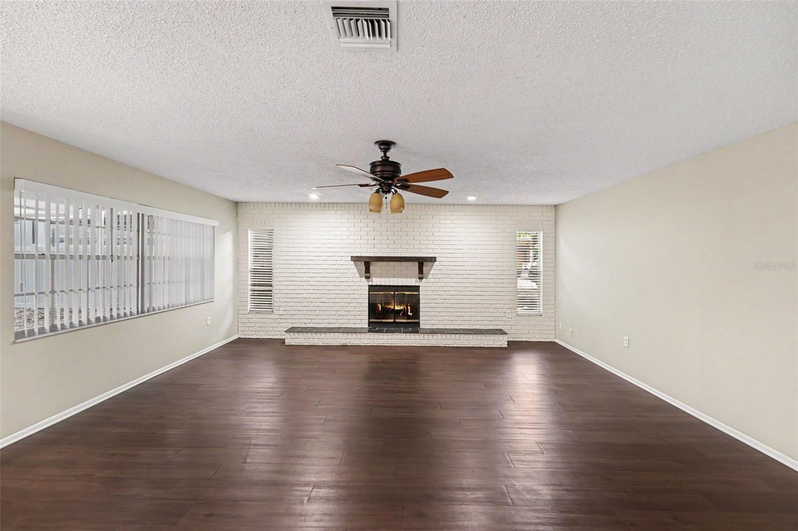 ORANGEPOINTE UNIT II - Residential