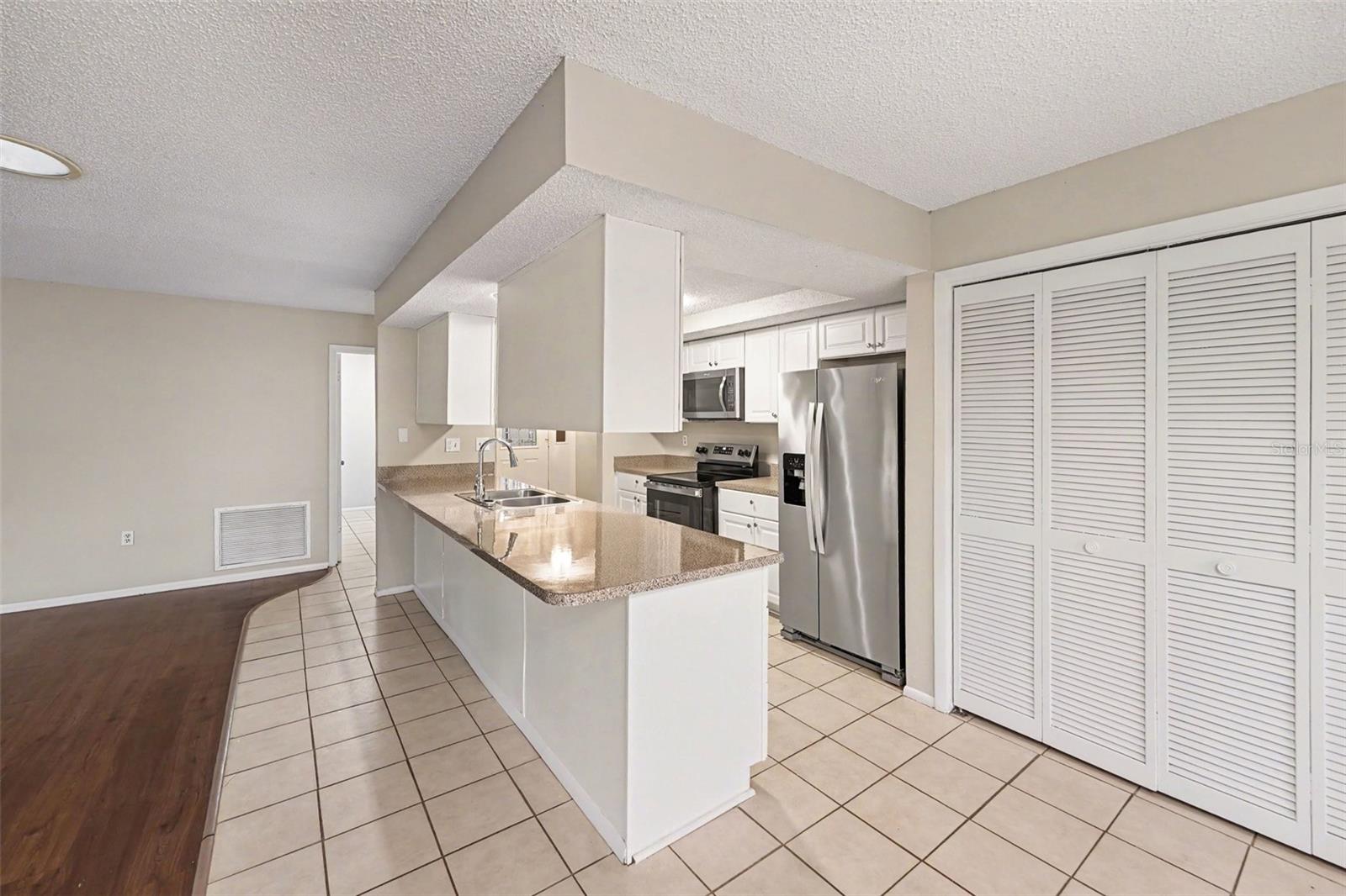 ORANGEPOINTE UNIT II - Residential