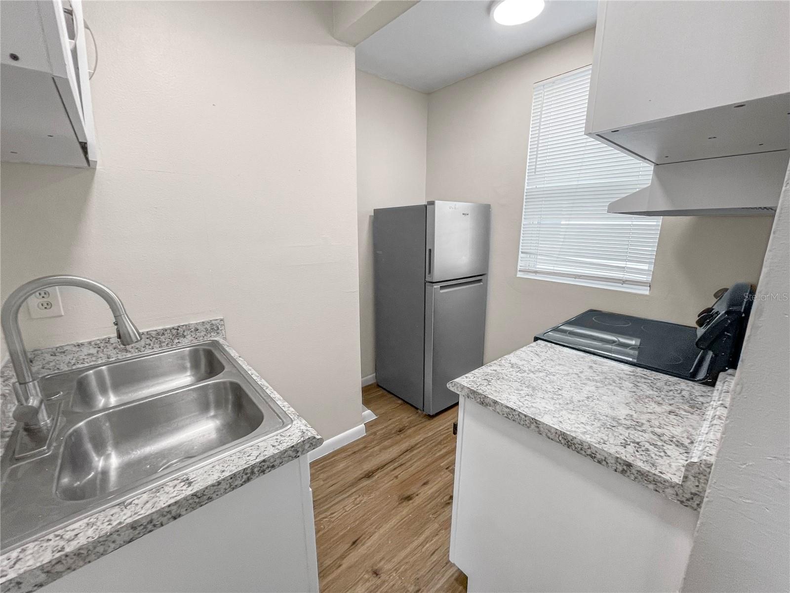 TAVARES - Residential Lease