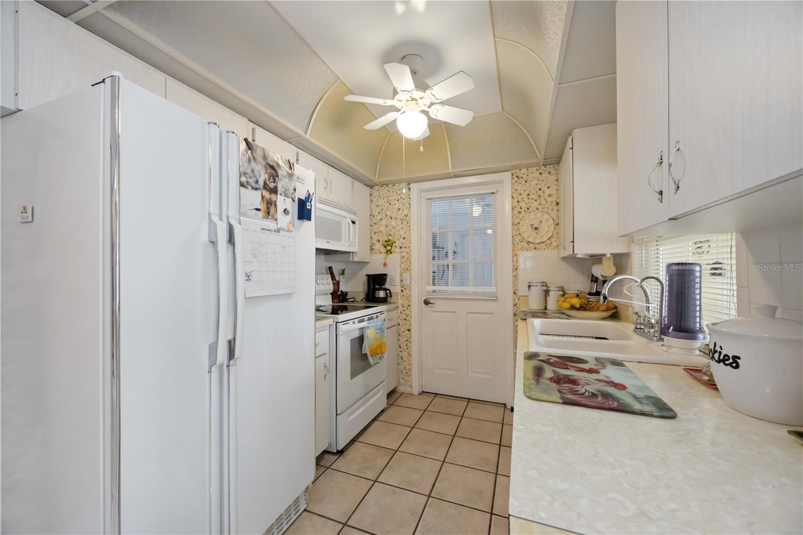 RIVER ISLES - Residential