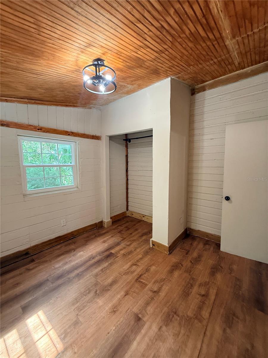 ROSEWOOD - Residential Lease