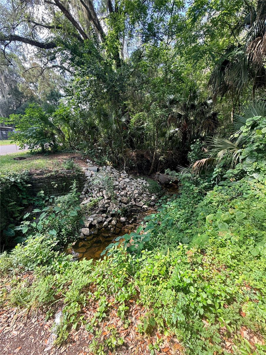 ROSEWOOD - Residential Lease