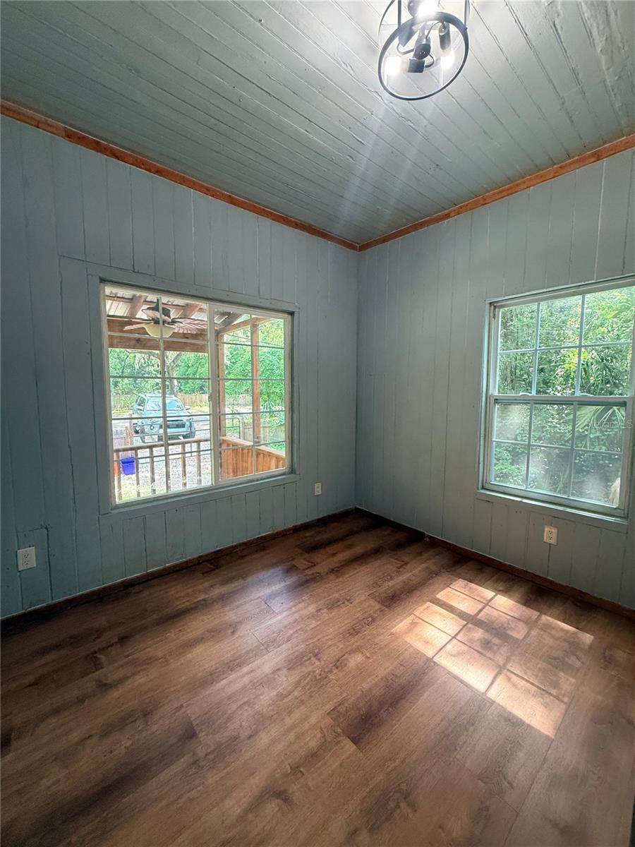 ROSEWOOD - Residential Lease