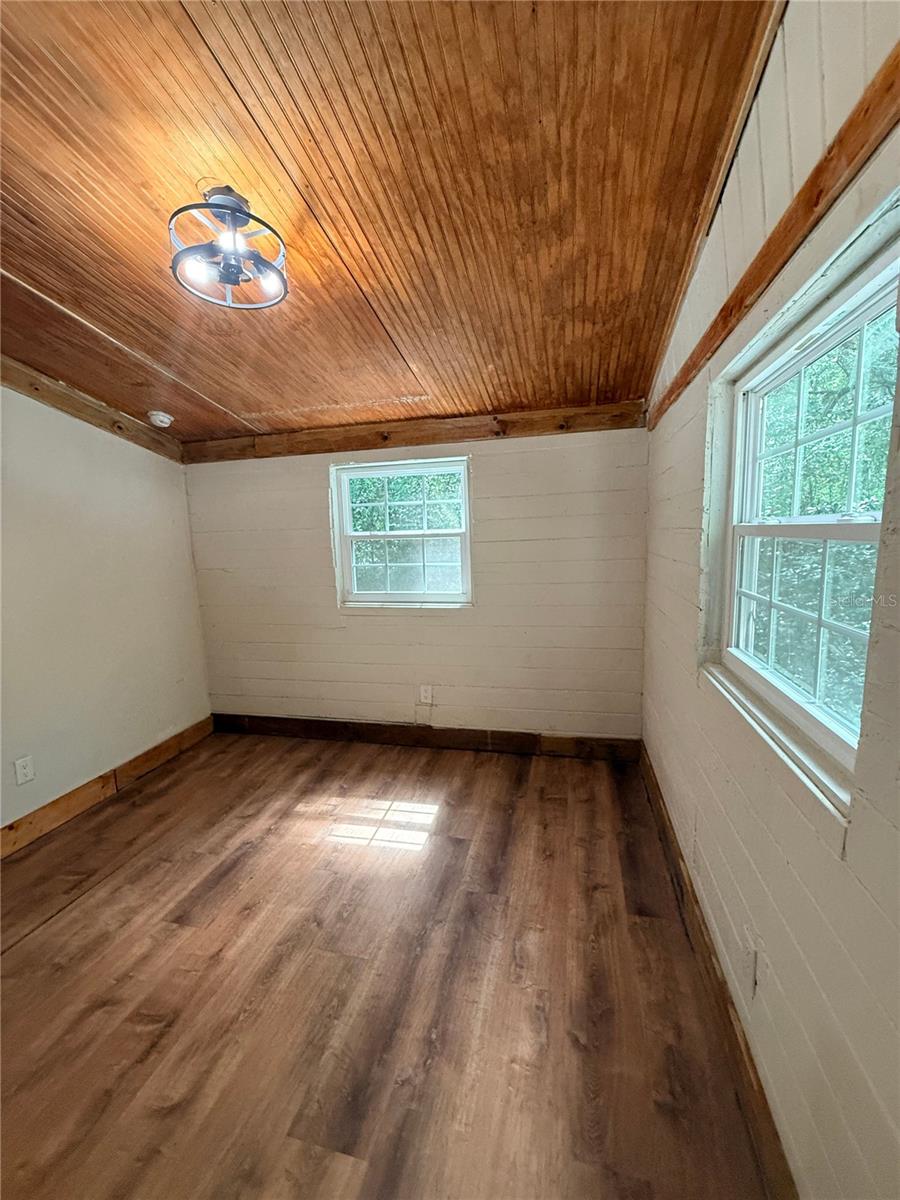 ROSEWOOD - Residential Lease