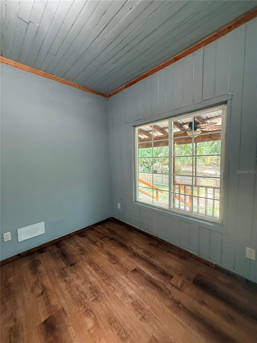 ROSEWOOD - Residential Lease