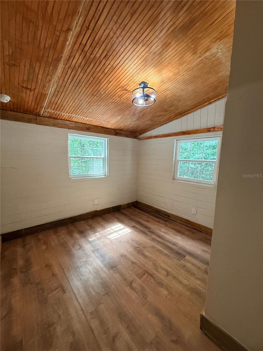 ROSEWOOD - Residential Lease