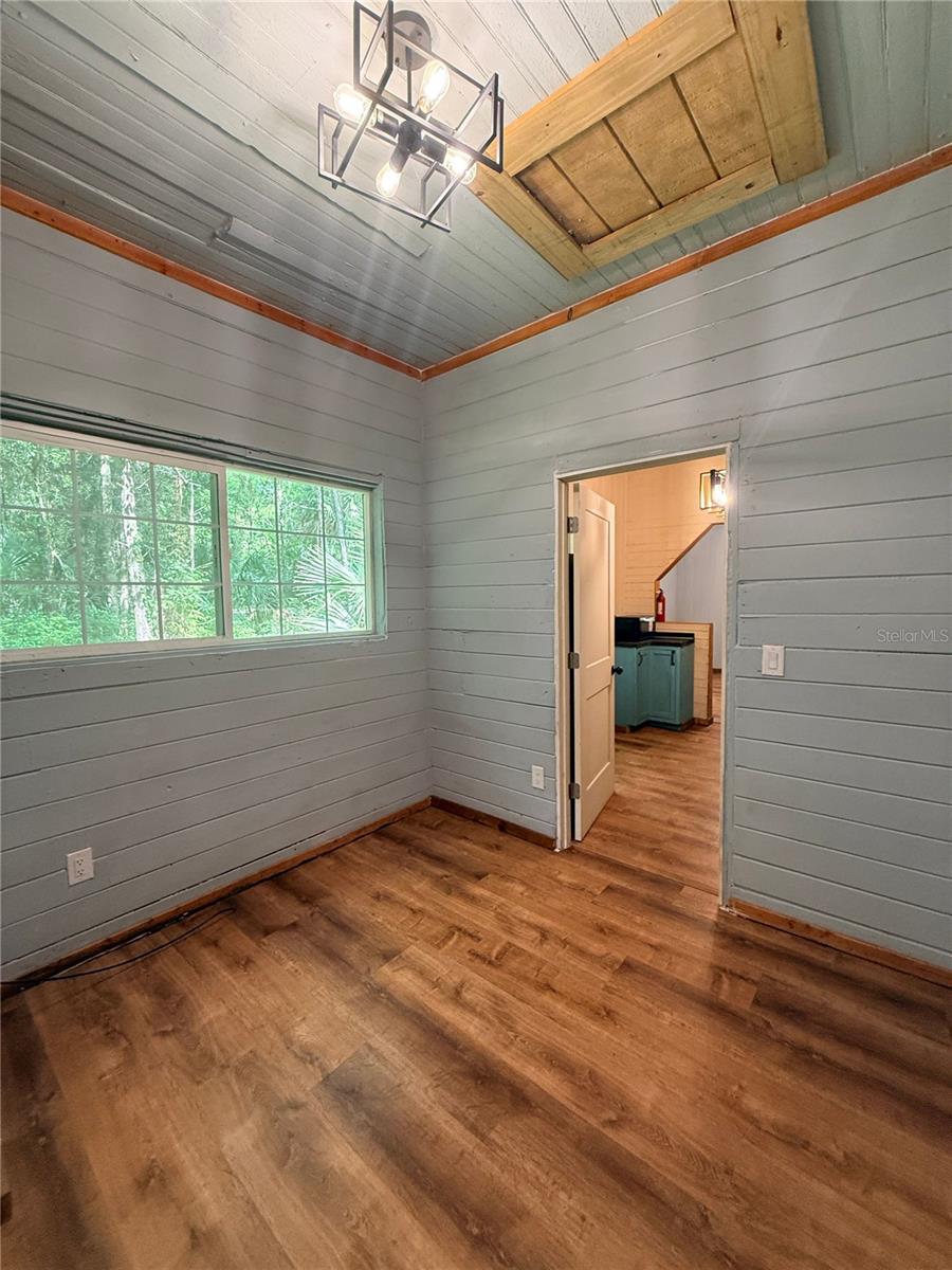 ROSEWOOD - Residential Lease