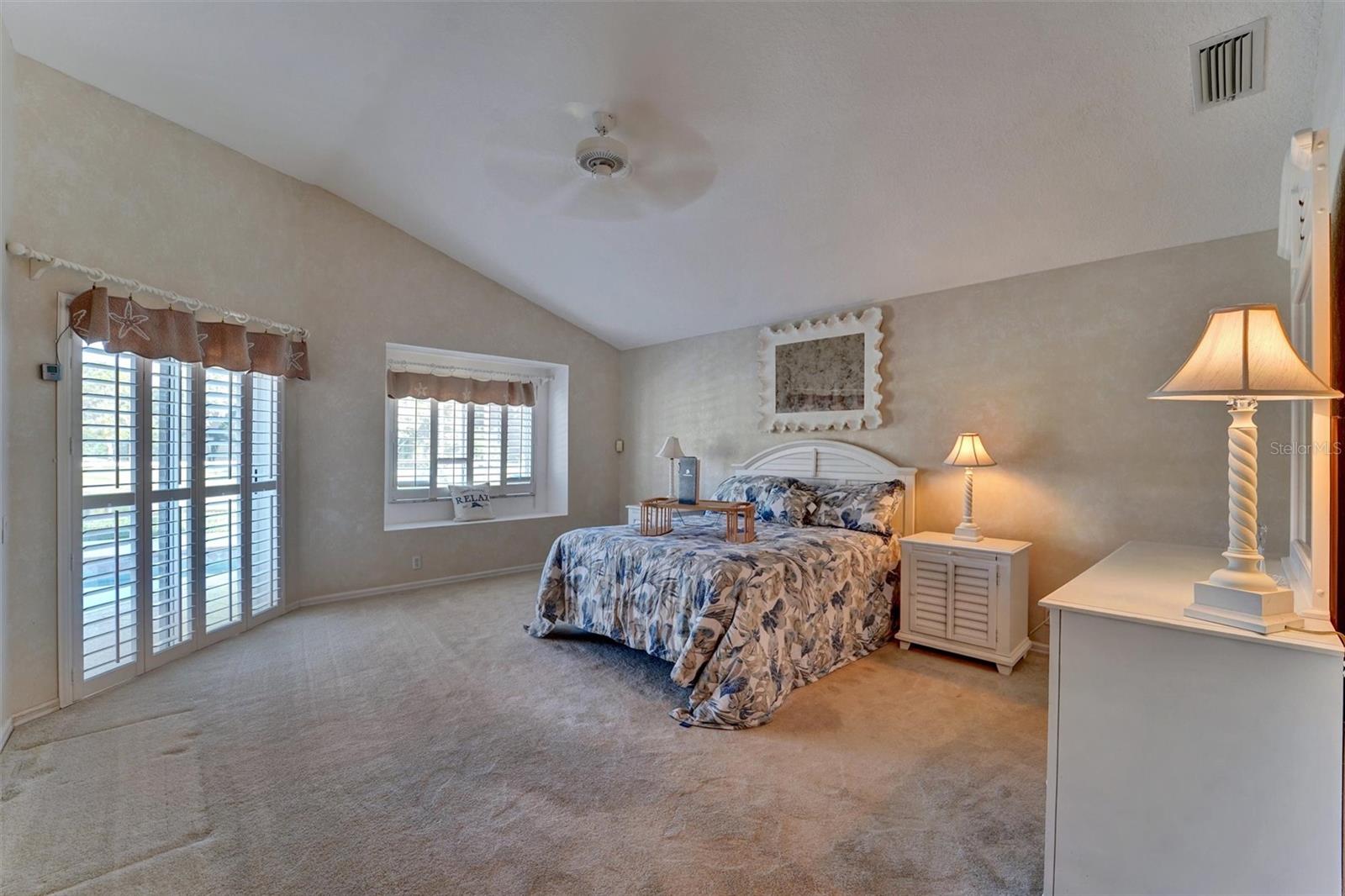 NORTH LAKE OF TARPON SPGS - PH 1 - Residential