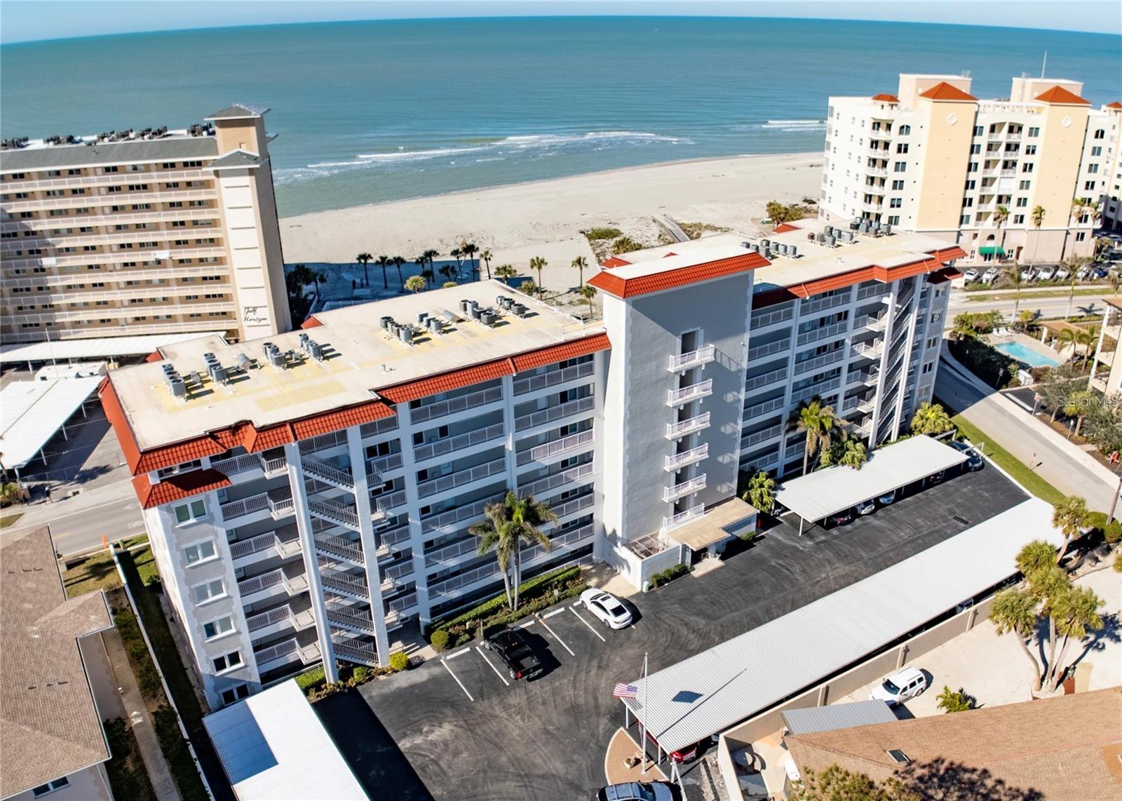 GULF TWIN TOWERS - Residential