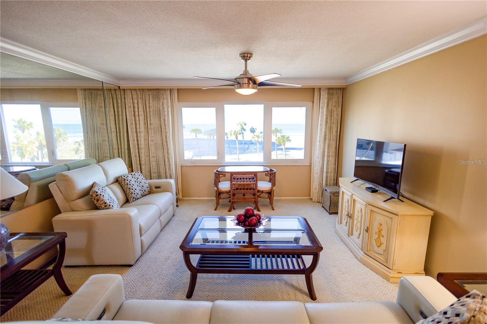 GULF TWIN TOWERS - Residential