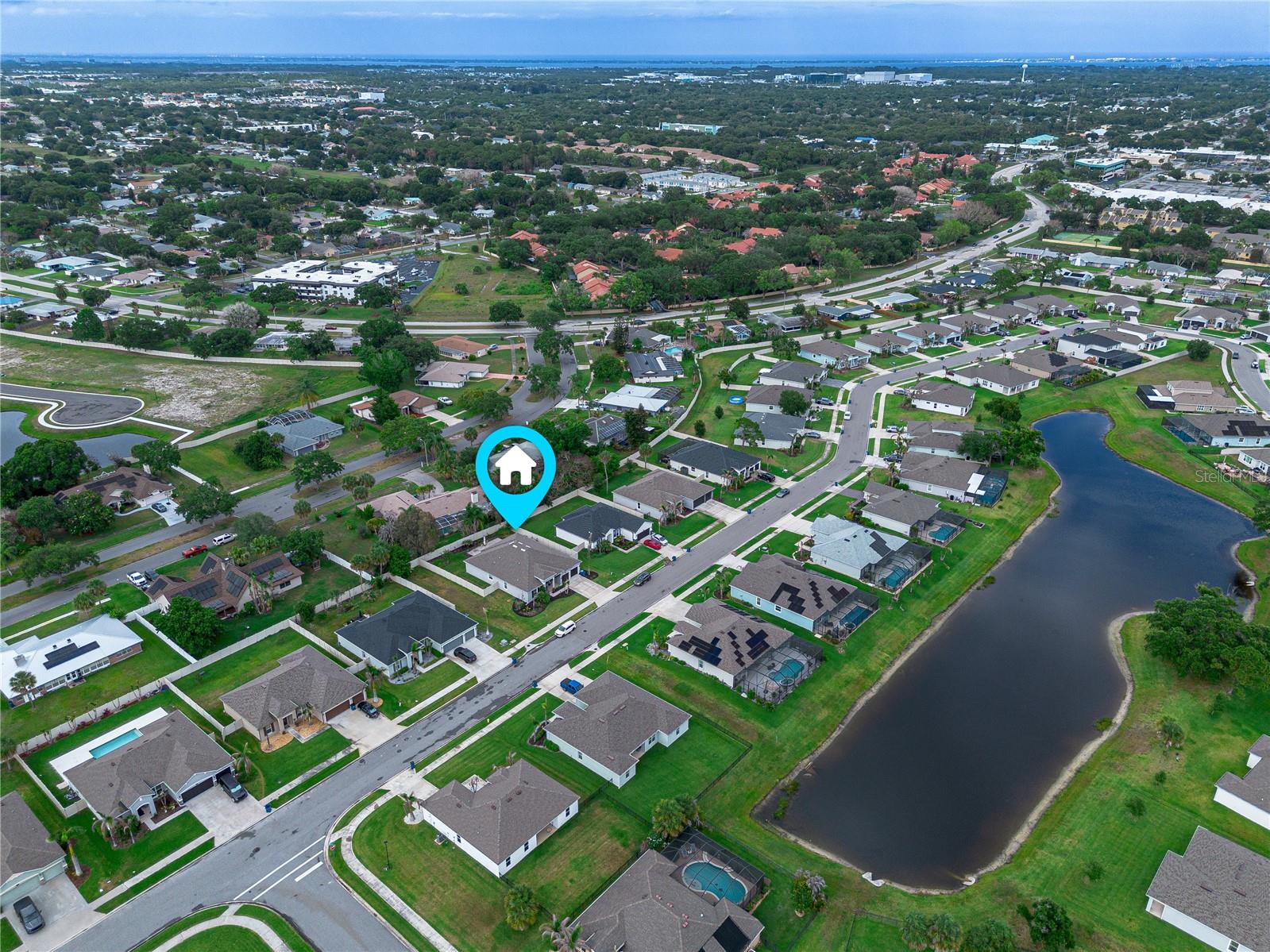 COUNTRY CLUB LAKES ESTATES - Residential