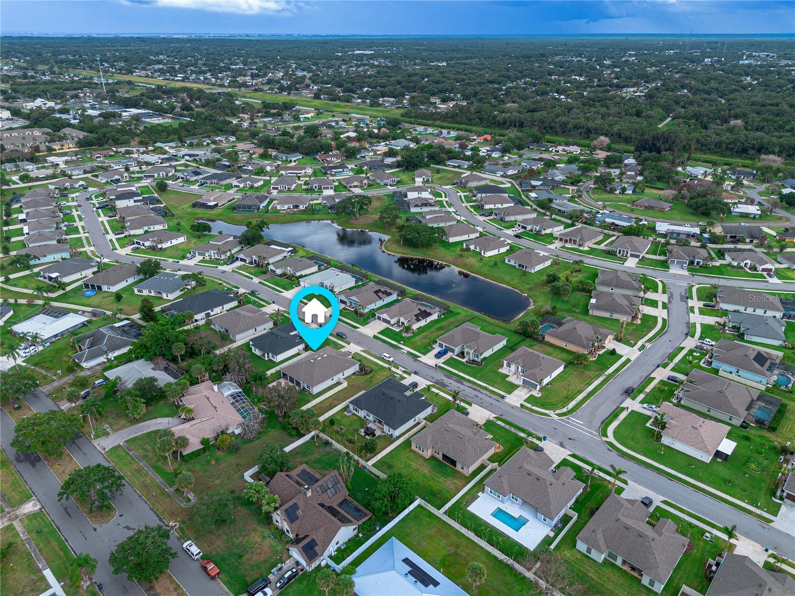 COUNTRY CLUB LAKES ESTATES - Residential