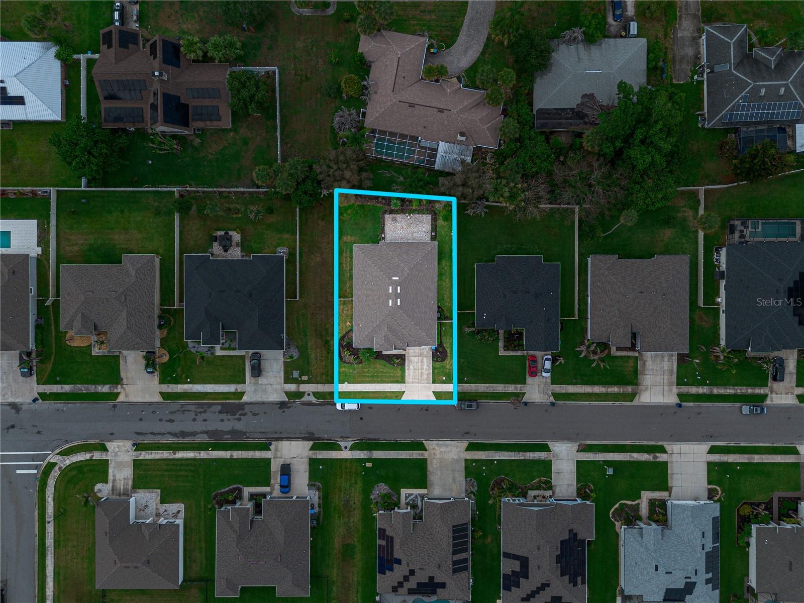 COUNTRY CLUB LAKES ESTATES - Residential